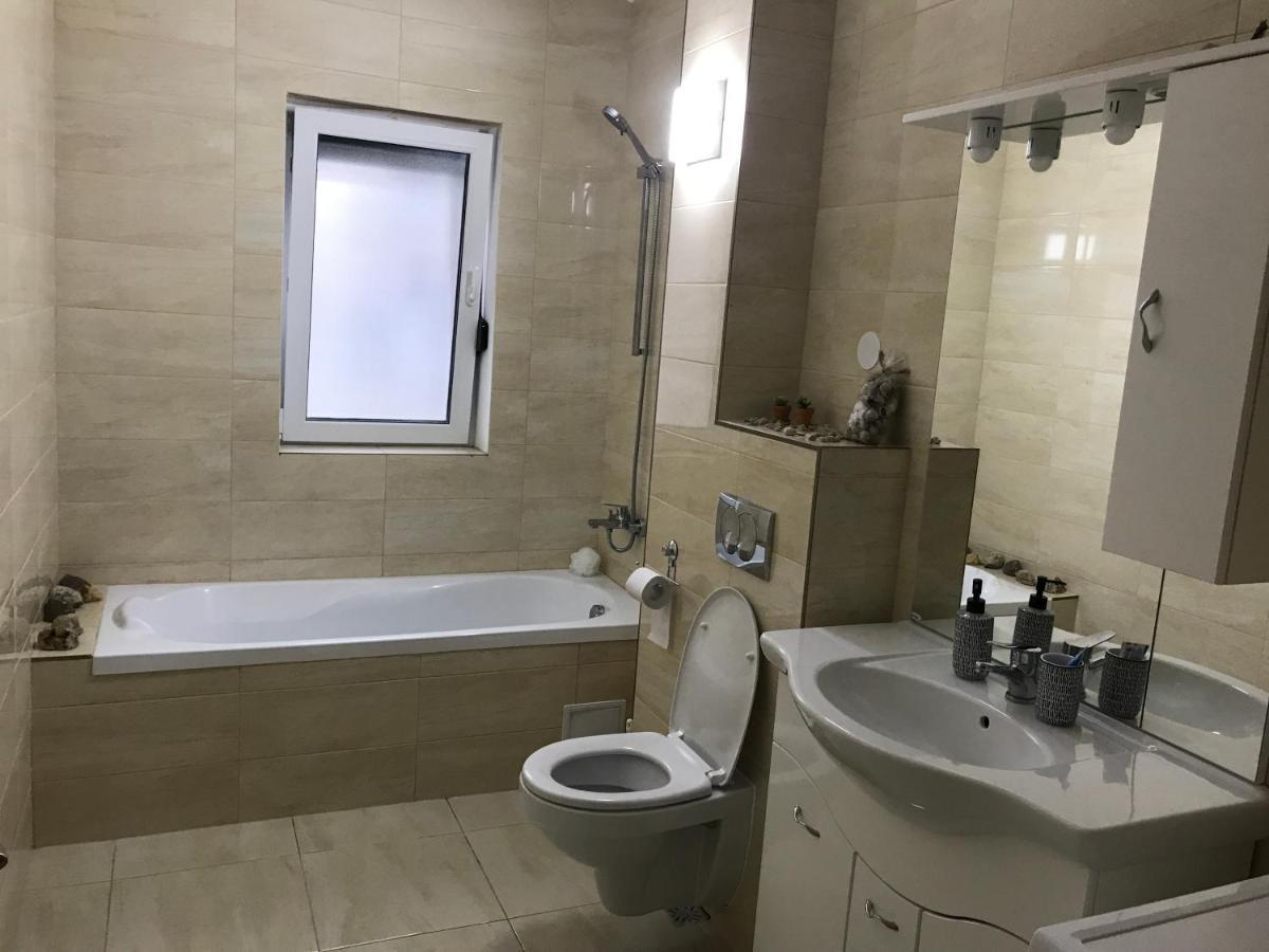 R&S Apartment Cluj Napoca Bagian luar foto
